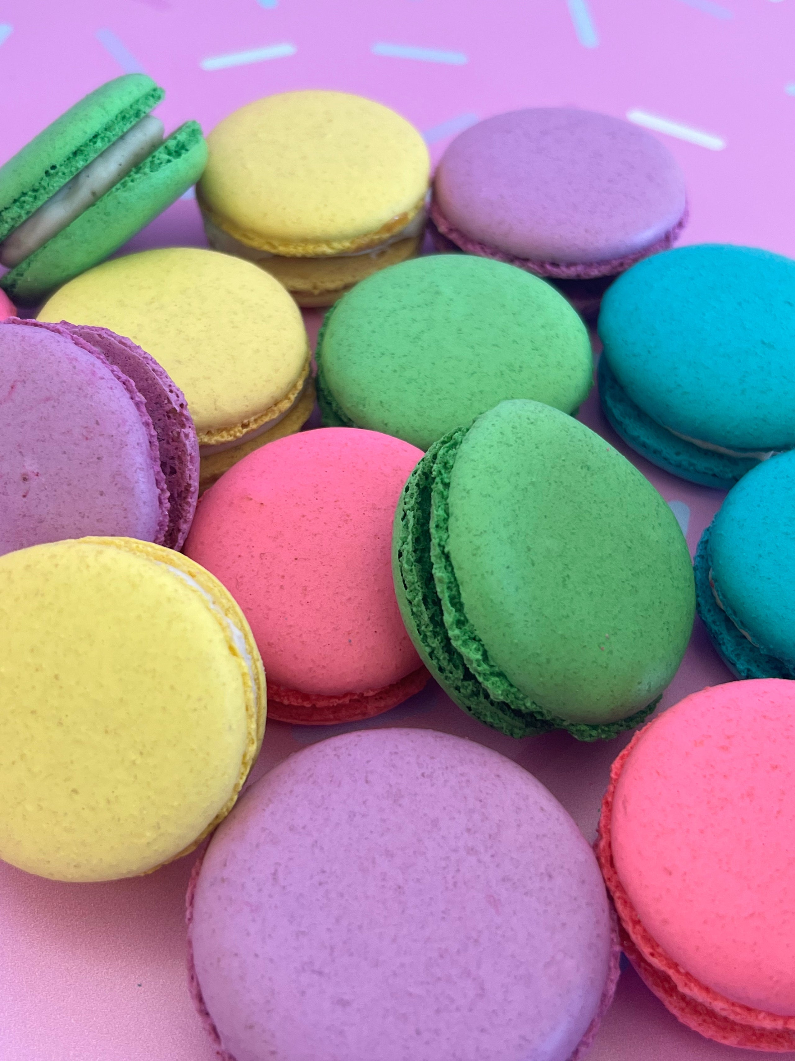 French Macarons - Culinary Labz