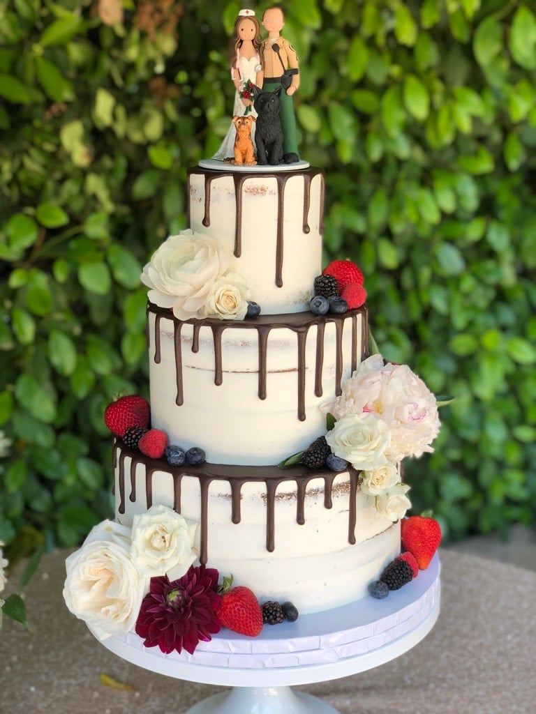 Vanilla Two Tier Naked Cake (Serves 36)