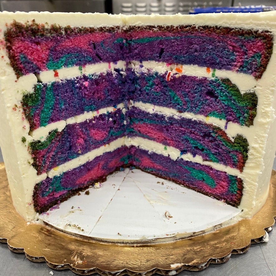 Rainbow tie-dye - Decorated Cake by chefsam - CakesDecor